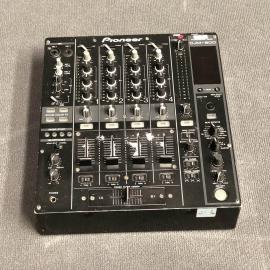 Pioneer DJM-800 Mixer
